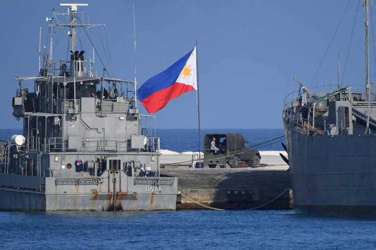 US warns Chinese Coast Guard to stop harassing Philippine vessels in the South China Sea